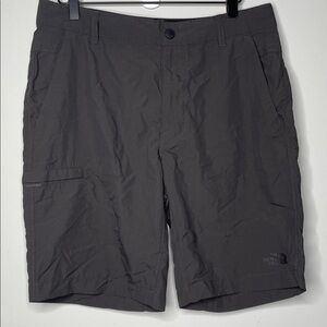 The North Face Men's Charcoal Shorts Size 32